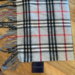 Burberry scarf